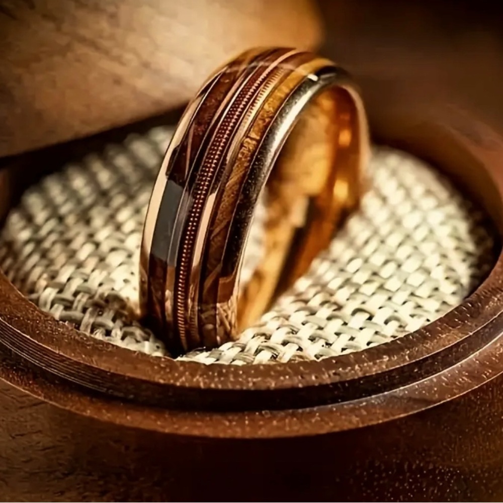 Elegant Stainless Steel Ring with Wood Grain Finish - Rose Golden, Design Sz11